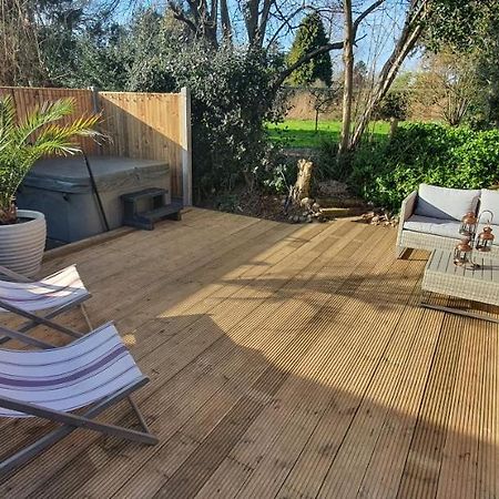 Laburnum Holiday Cottage Tunstead  ภายนอก รูปภาพ