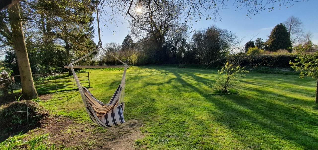 Laburnum Holiday Cottage Tunstead  ภายนอก รูปภาพ