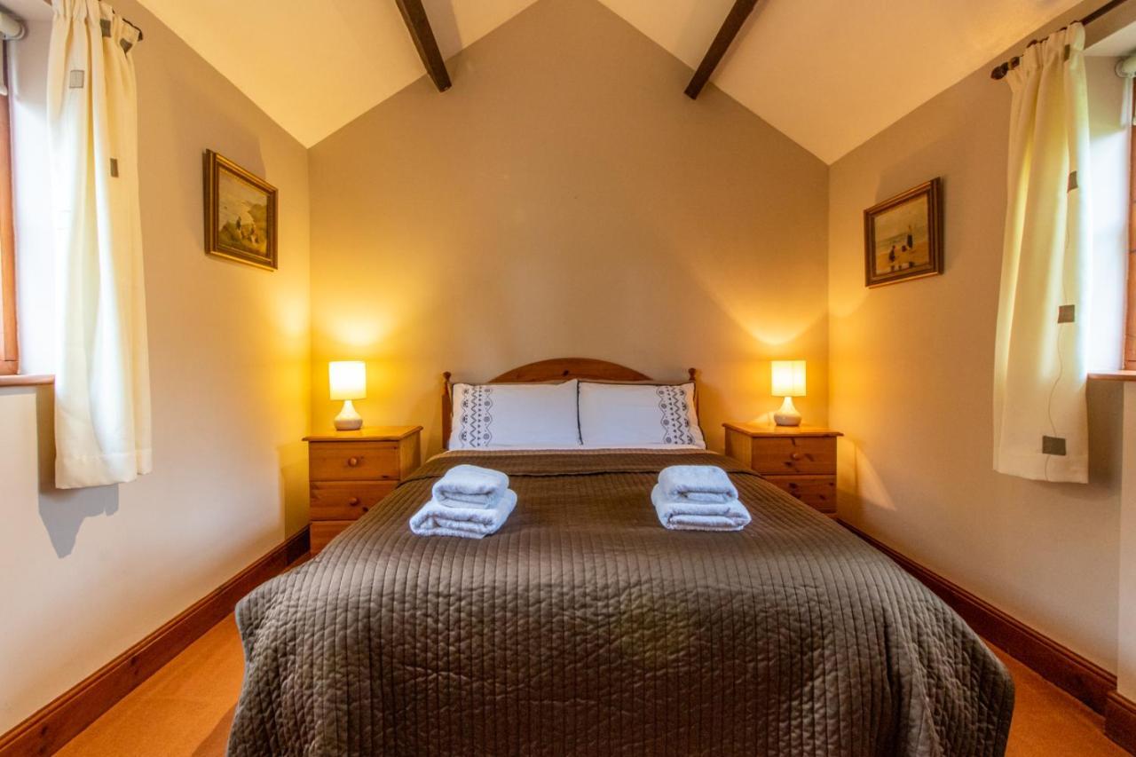 Laburnum Holiday Cottage Tunstead  ภายนอก รูปภาพ